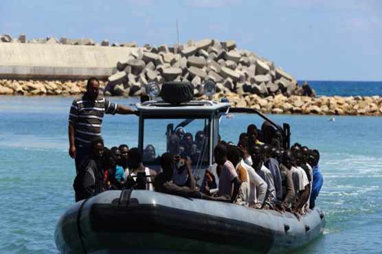 Around 60 migrants missing off Libya