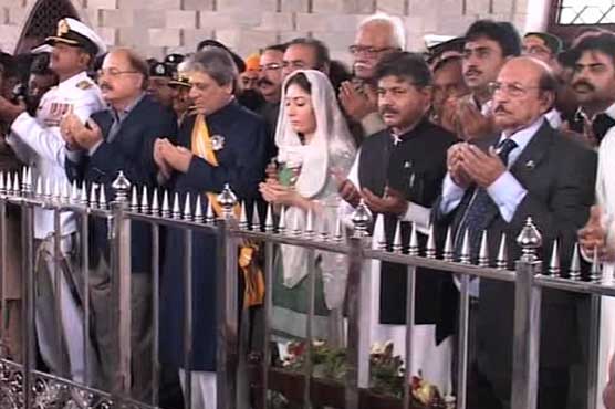 Sindh CM, Governor lay wreath at Quaid's mausoleum