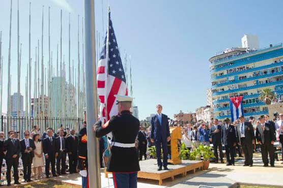 Raising US flag after 54 years, Kerry calls for democracy in Cuba