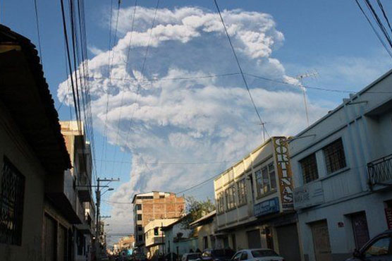 Ecuador president to declare state of emergency over volcano 