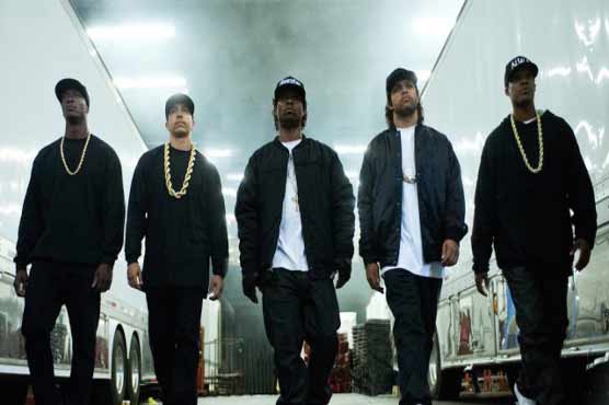 'Straight Outta Compton' soars at N. America box office