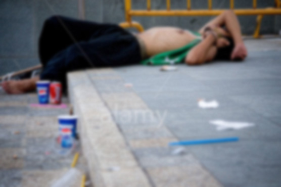 Spain detains 20 for swindling drunk tourists in Majorca 