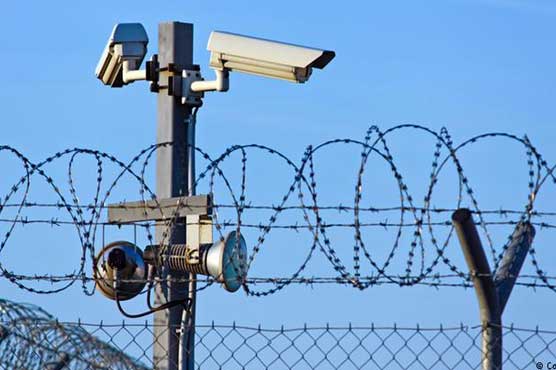 Australian uses bed sheets to escape maximum security jail