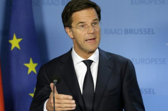 Dutch PM grilled on Greece, beats no-confidence bid