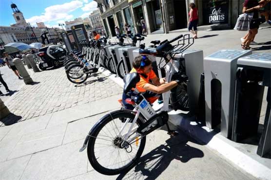 Madrid electrical bicycle share system takes off 