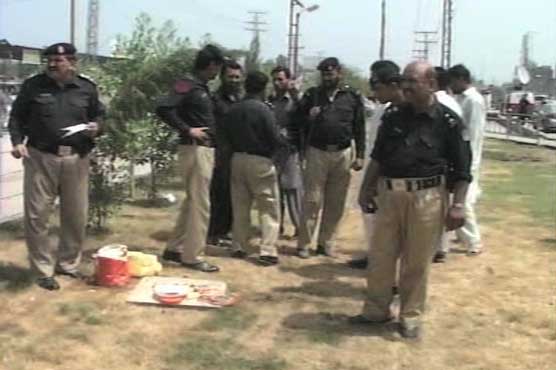 Police foil terror attempt in Peshawar, militant arrested with 11Kg bomb