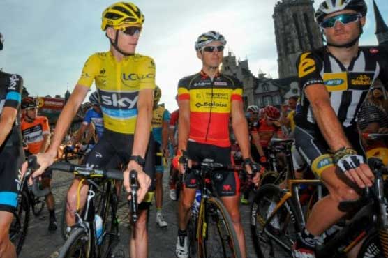 Cycling: Vuelta organisers act over dangerous first stage
