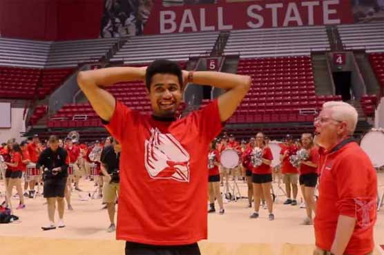 Ball State freshman wins free tuition with half-court shot