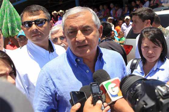 Guatemalan president refuses to quit over graft scandal