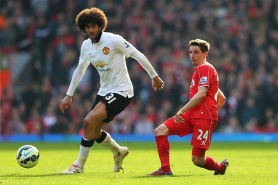 Football: Fellaini set for advanced Man Utd role - Van Gaal 