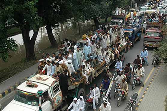 Milkmen protest against govt set-prices of milk