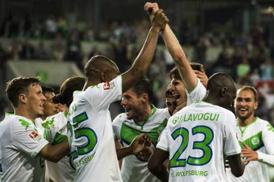 Football: Wolfsburg cruise past Schalke minus City-target De Bruyne