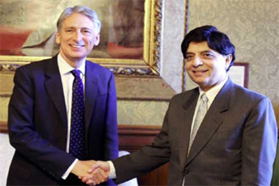 Britain urges Pakistan, India to resolve issues through talks