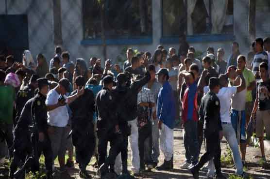 Seventeen killed in Guatemala prison fight: official