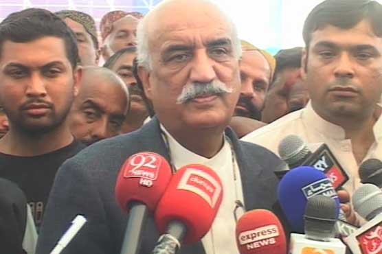 Khursheed Shah demands govt's apology for not ending power outages within three months