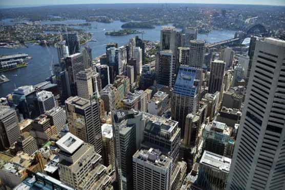 Australia economy expands with shift away from resource boom