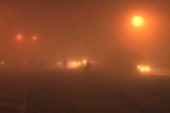 Section of Motorway closed as dense fog engulfs various cities of Punjab