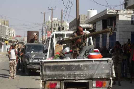 15 dead as Qaeda forces loyalists out of key Yemen town