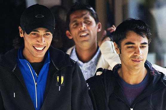 Treat tainted trio equally, says Qadir