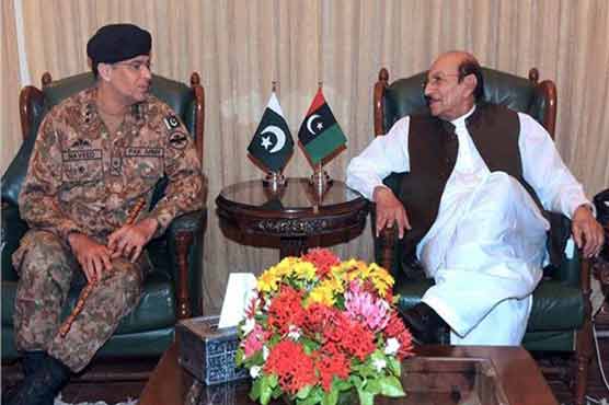 Sindh CM meets Corps Commander Karachi, discusses Rangers' powers