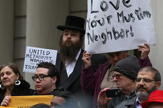 Majority of Americans oppose Trump anti-Muslim plan: poll