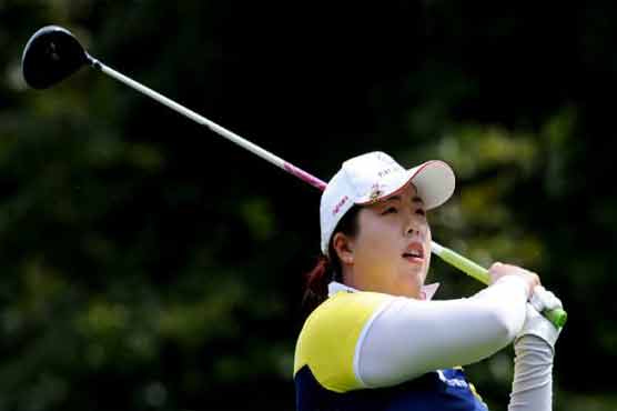 Golf: Feng takes halfway lead at Dubai Masters