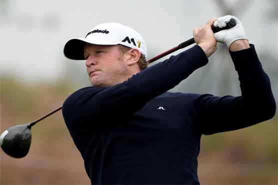 Golf: Flawless Donaldson opens up three-shot lead