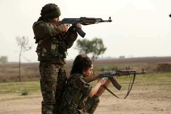Christian female fighters take on IS in Syria 