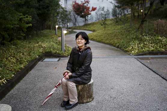 Debate on separate spouse surnames heats up before Japan court ruling