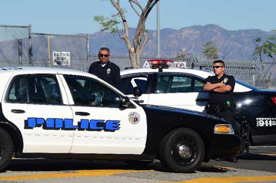 Los Angeles schools to reopen, email threat 'not credible'