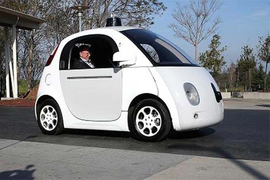 California says self-driving cars must have driver for now