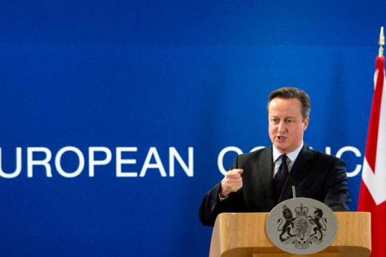 Cameron cornered on EU migrants as referendum looms