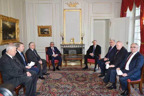 Azerbaijan, Armenia presidents meet on breakaway region