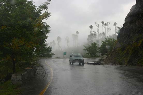 Partly cloudy weather expected in upper parts of Pakistan