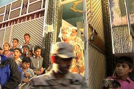 Karachi: Man kills 4 of own family including wife over money dispute