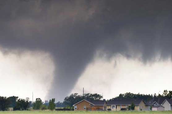 Death toll at 43 as wild weather tears across parts of US