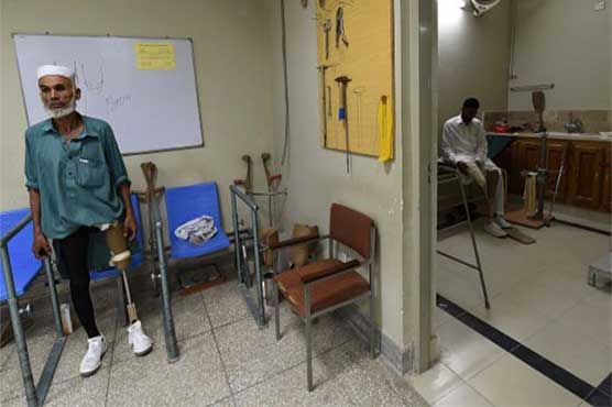 Prosthetic limbs put Pakistani terror survivors together again