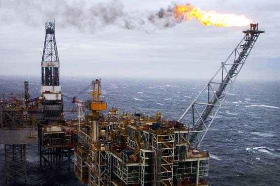 Dollar slips as oil prices retreat