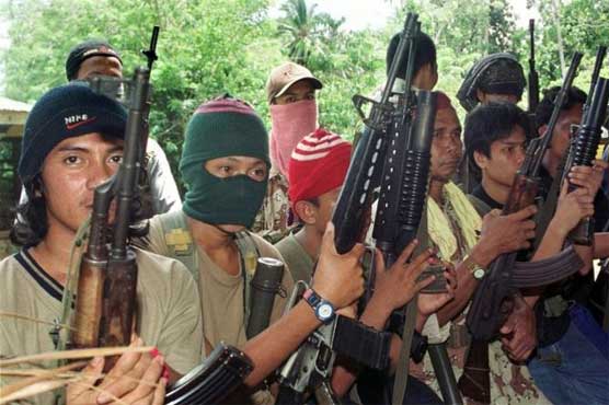 Nine dead as Philippine troops clash with kidnappers