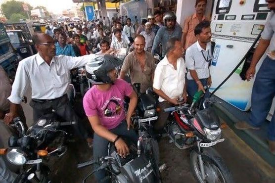 Petrol shortage emerges in various cities after price slashed