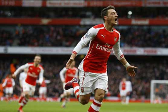 Arsenal beats Aston Villa 5-0 without star player Sanchez