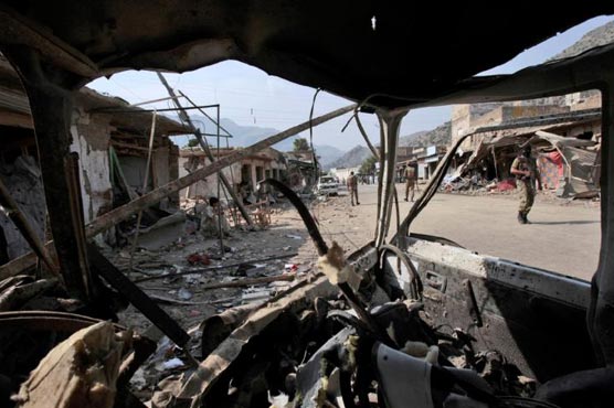 Kurram: Four soldiers martyred in roadside blast 