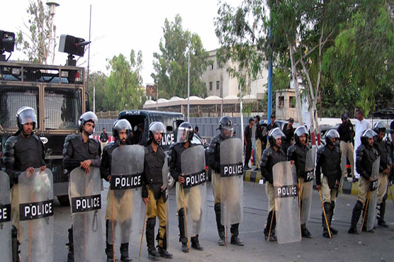 Karachi: Police kill two suspects in two separate encounters