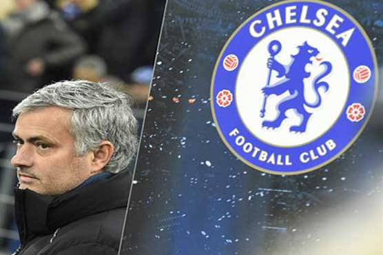 Football: Premier League clubs in record 950m euro spend - report