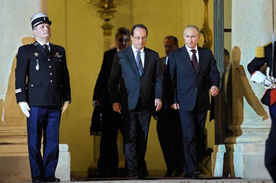 Hollande floats Ukraine peace plan as leaders flock to Kiev
