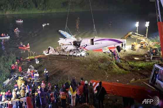 Both TransAsia plane engines lost power before Taiwan crash