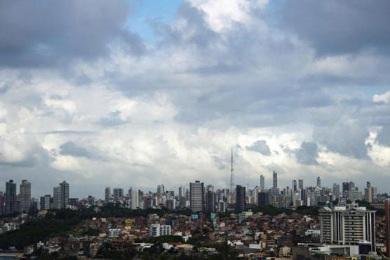 Brazil police kill 13 would-be bank robbers