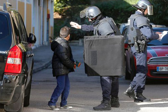 Gunshots fired at police in Marseille housing estate