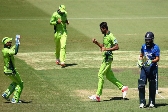 Pak v Eng WC warm-up match: England lose four wickets off 30 overs