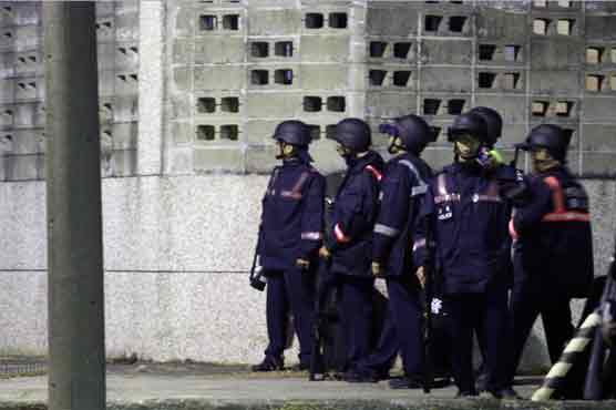 Six inmates in Taiwan hostage standoff commit suicide 